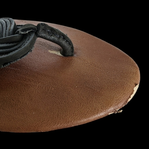 Volcom knotted "Happy Me" leather flip flops - Picture 5 of 5